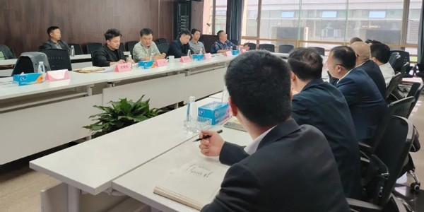 貴陽市建筑設(shè)計院與中國五冶集團(tuán)開展交流合作，共繪發(fā)展新藍(lán)圖