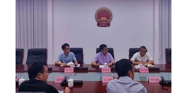 貴陽院遇見中江縣！不吃又不喝，經(jīng)濟(jì)要滑坡——中江表妹