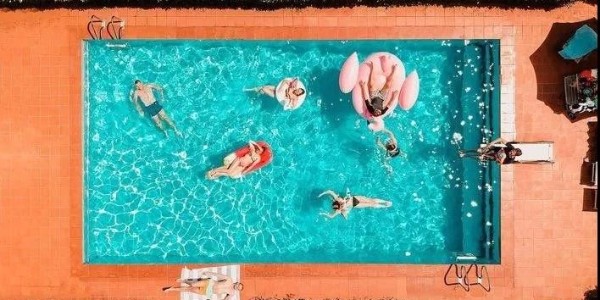 全球最美泳池設(shè)計(jì)，炎炎夏日里的一抹清涼